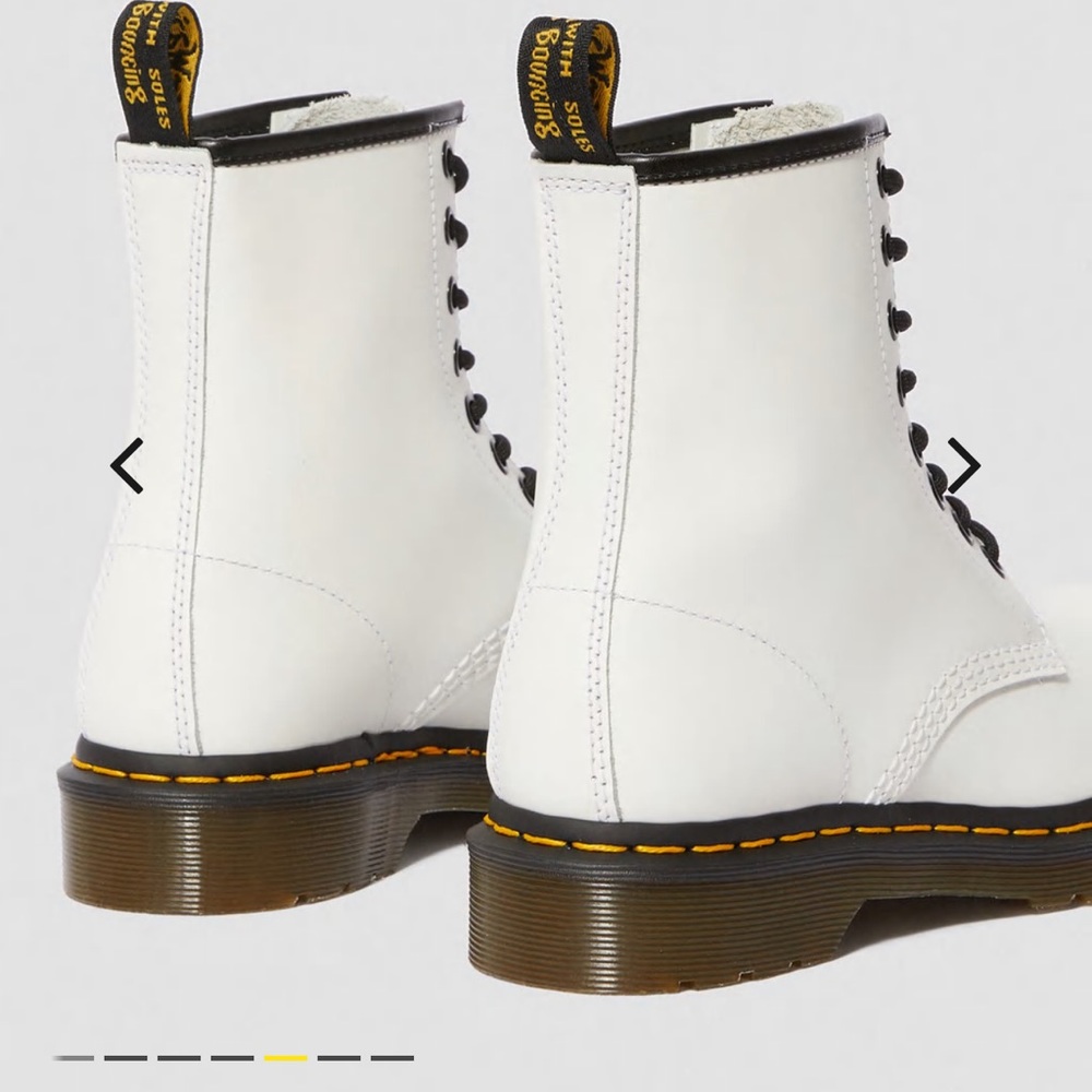Dr. Martens 1460 Women’s Smooth Leather Lace Up Boots - Picture 4 of 13